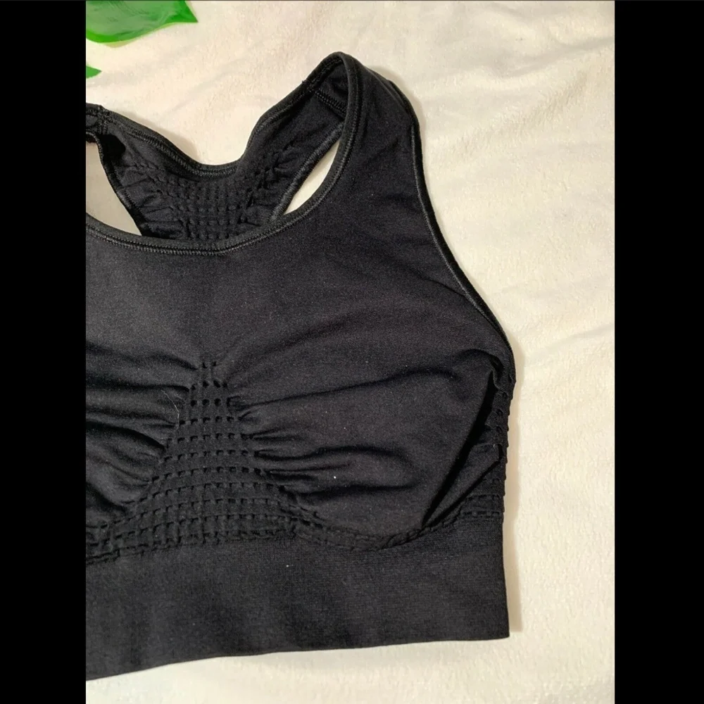 NEW $50 Sweaty Betty‎ Stamina Sports Bra in Black [SZ Small ]